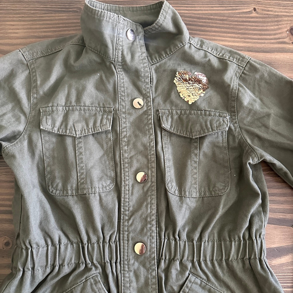 Kids Me Jane Utility Jacket Green Gold Size 7 Button Front Drawstring Heart - Picture 3 of 5